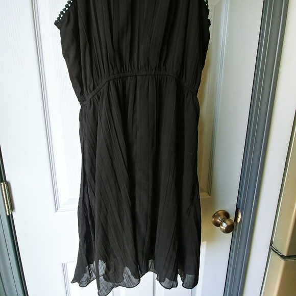 Abercrombie & Fitch Little Black Halter Dress M NWOT🎉LBD - Picture 3 of 7